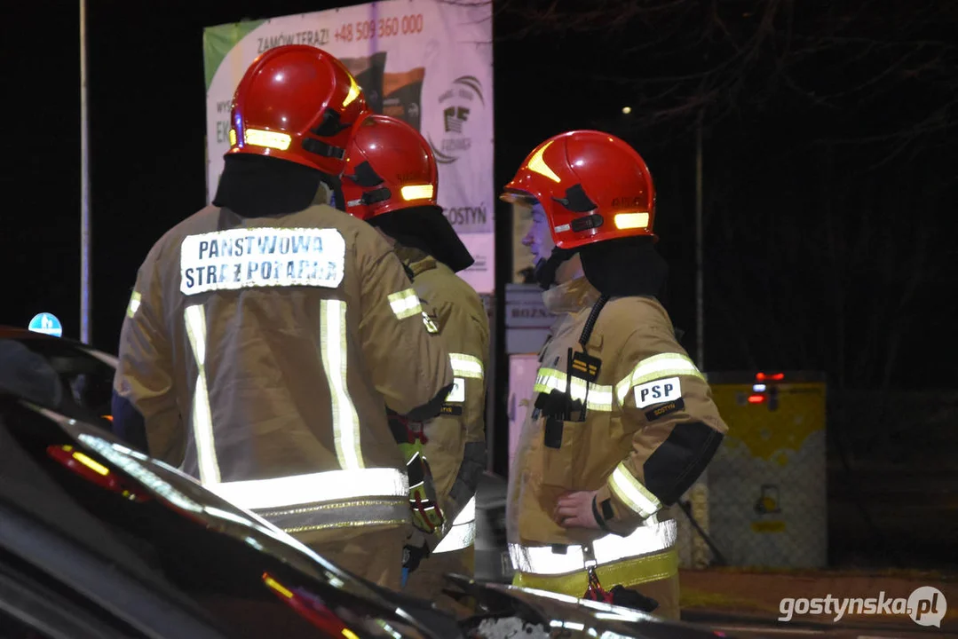 Dwa samochody zderzyły się na DK12, przebiegającej przez Gostyń