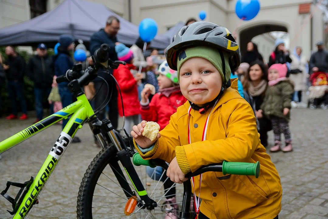 W Jarocinie trwająTargi Wiosenne i "WIelkanoc w parku Radolińskich"