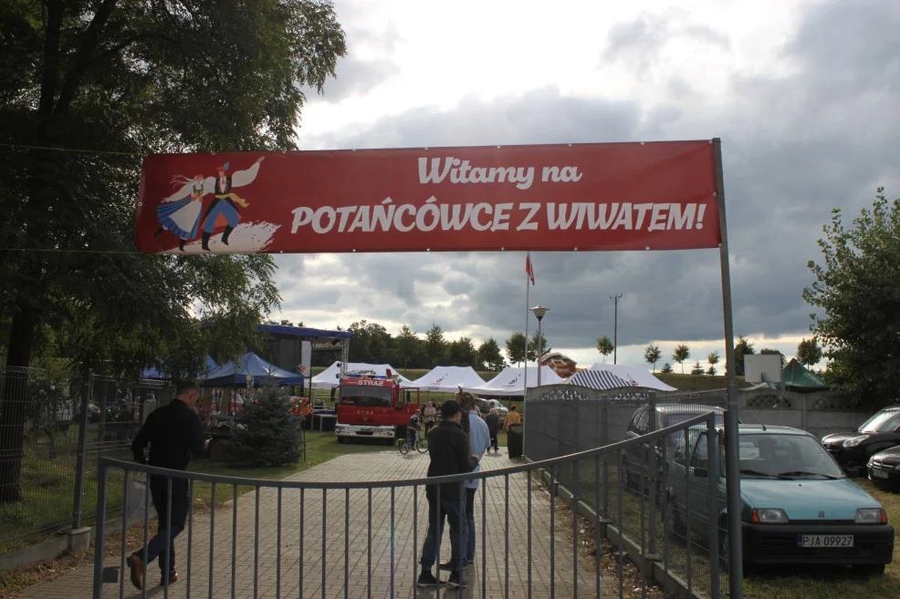 "Potańcówka z Wiwatem" w Brzostowie