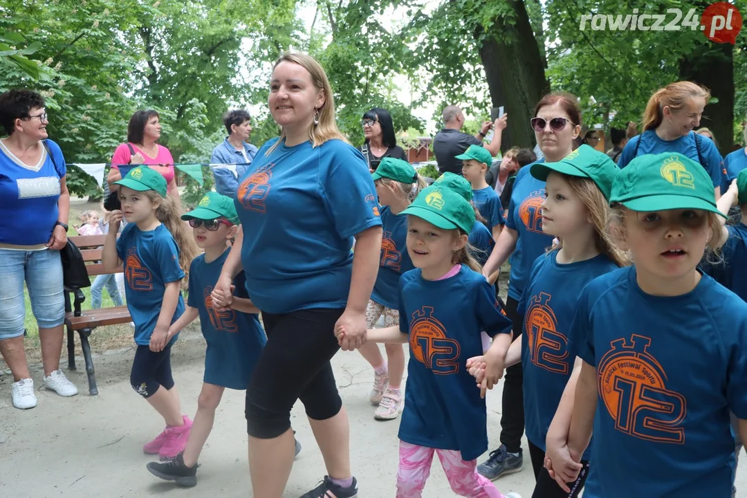 Rawicki Festiwal Sportu 2024. Nordic Walking i Bieg przedszkolaków