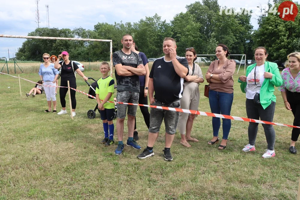 Charytatywny piknik sportowy w Szkaradowie