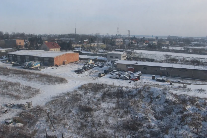 Ćwiczenia z ratownictwa wysokościowego na elewatorze zbożowym w Pleszewie