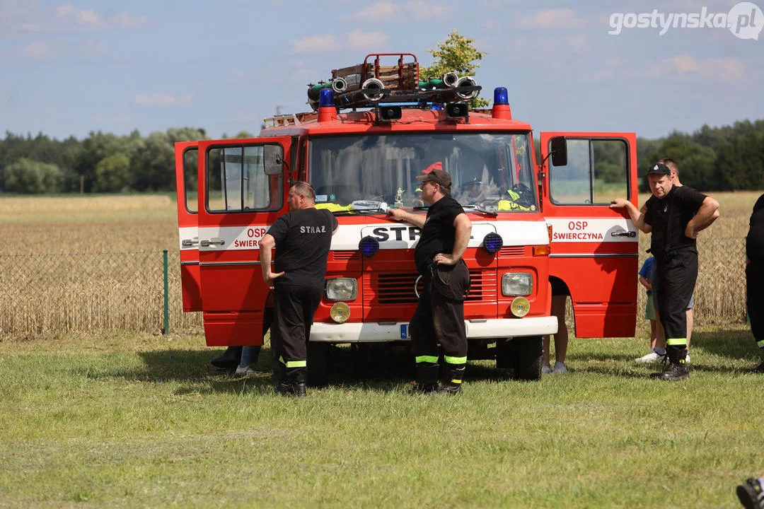 Strażacki Piknik Historyczny w Dzięczynie