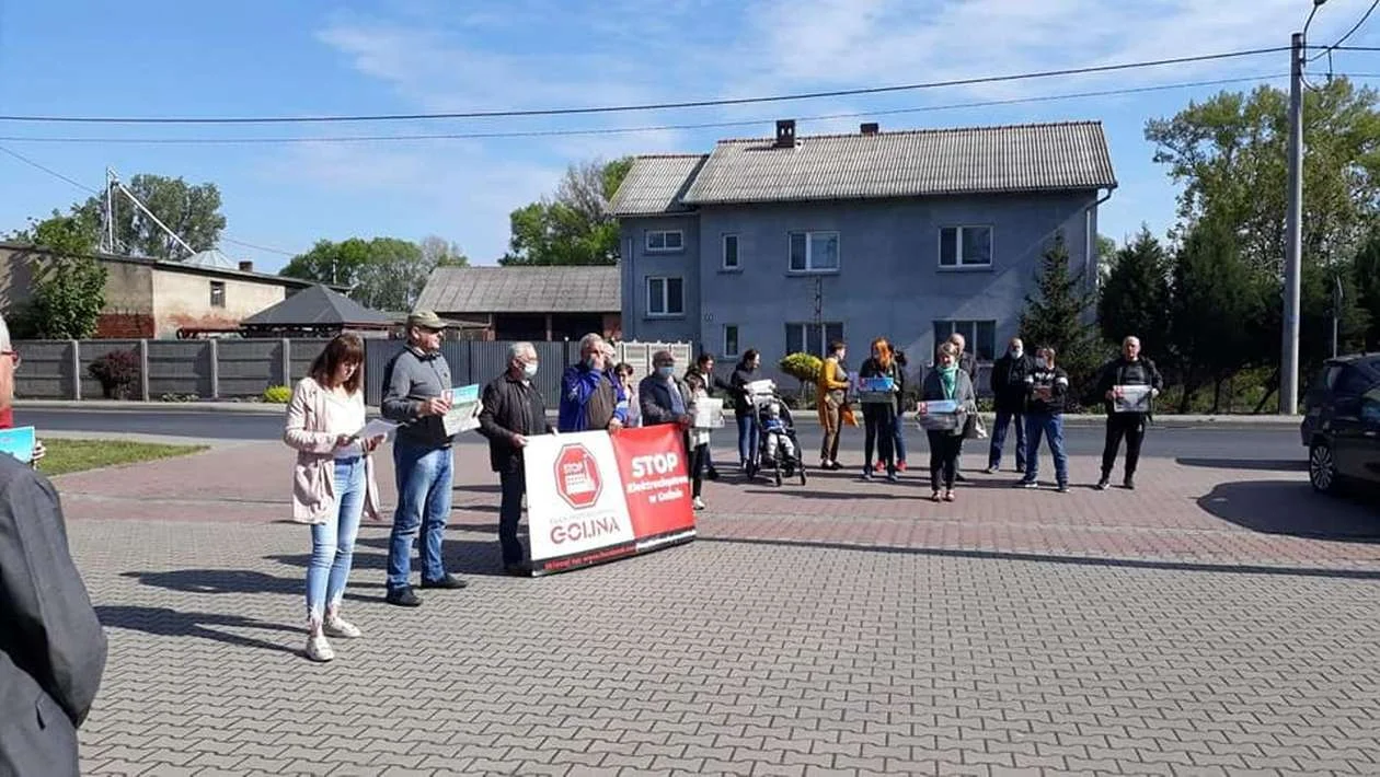 Mieszkańcy Goliny protestują