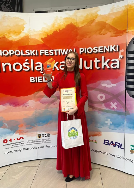 Martyna Paterczyk, utalentowana wokalistka z Kowalewa, z kolejnym muzycznym sukcesem