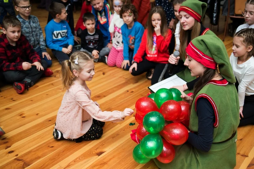 Mikołajki w Choczu z Fundacją Pomocy Dzieciom Humana