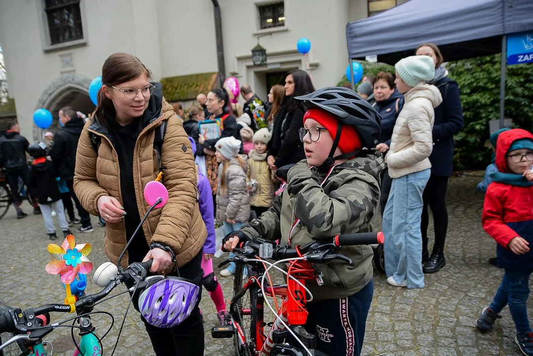 W Jarocinie trwająTargi Wiosenne i "WIelkanoc w parku Radolińskich"