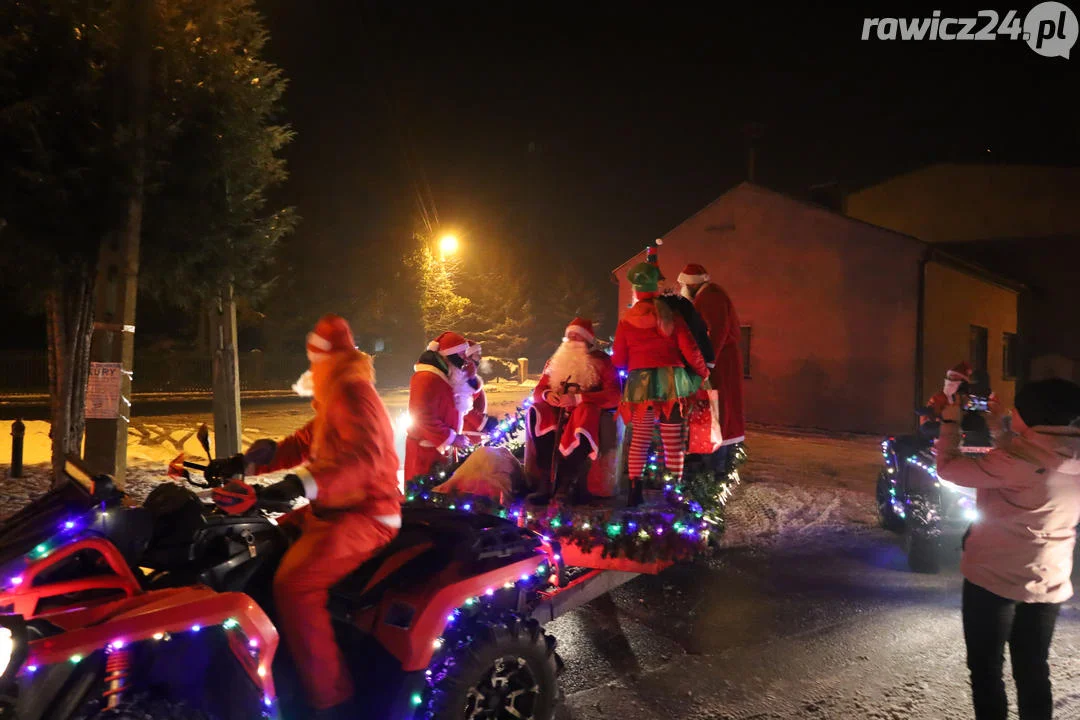 Mikołaje na Quadach w Szkaradowie