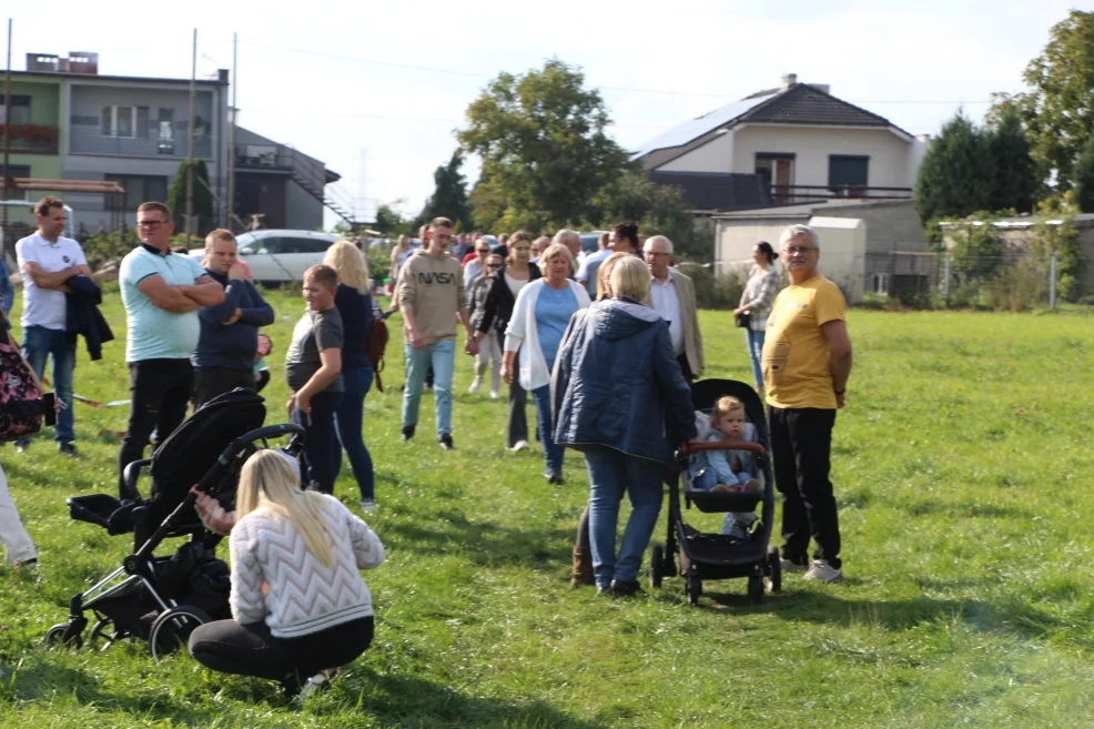 Festyn "Kurcze Pieczone" w Dobrzycy