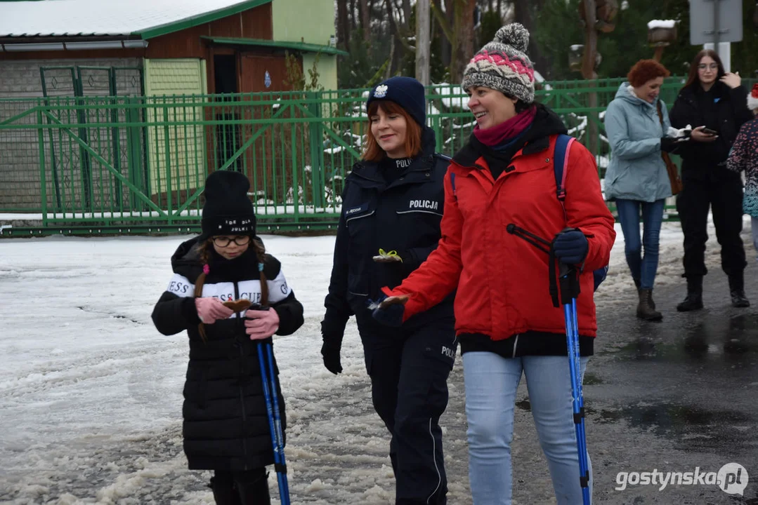 Mikołajkowy Charytatywny Marsz Nordic Walking „Idziemy dla Julki”