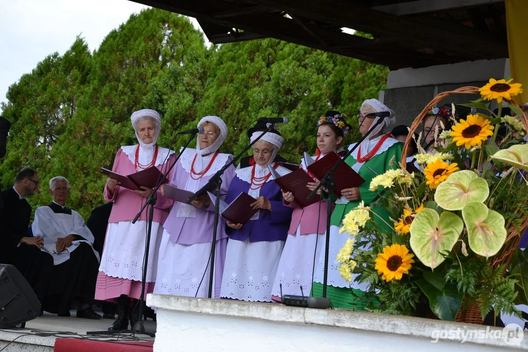 Dożynki powiatowe na Świętej Górze w 2013