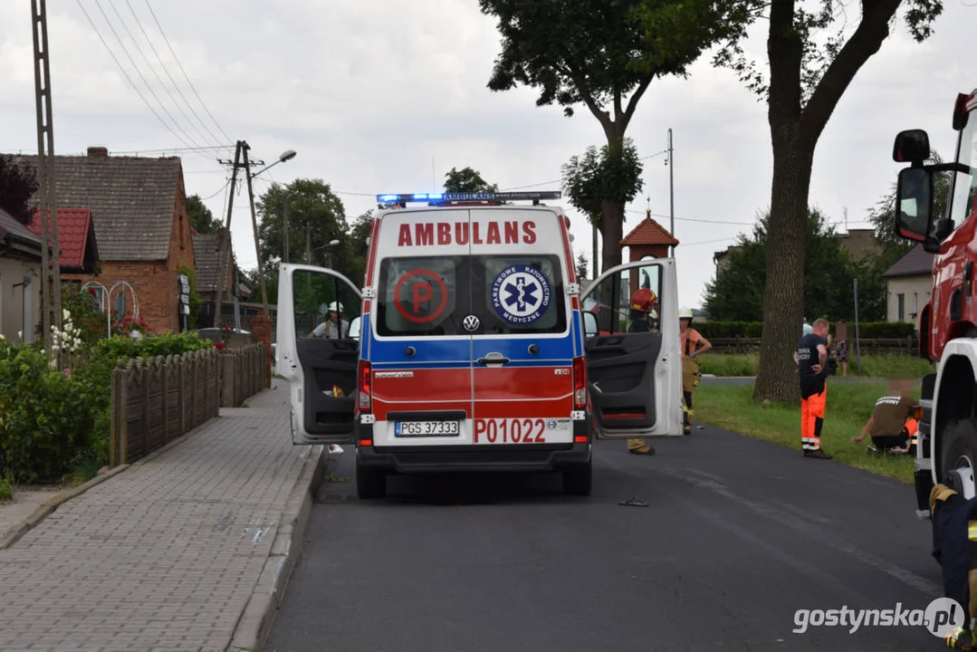 Śmiertelny wypadek w Bruczkowie (gm. Borek Wlkp.). Zginął nastoletni motocyklista