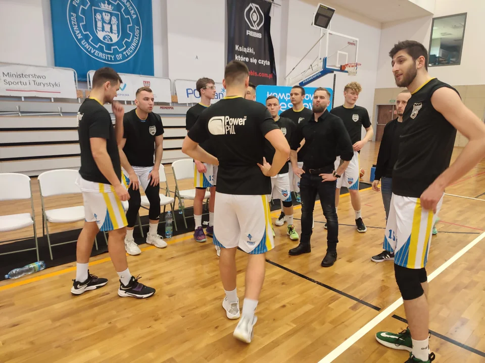 Kosz Kompaktowy Pleszew - Basketball Elbląg