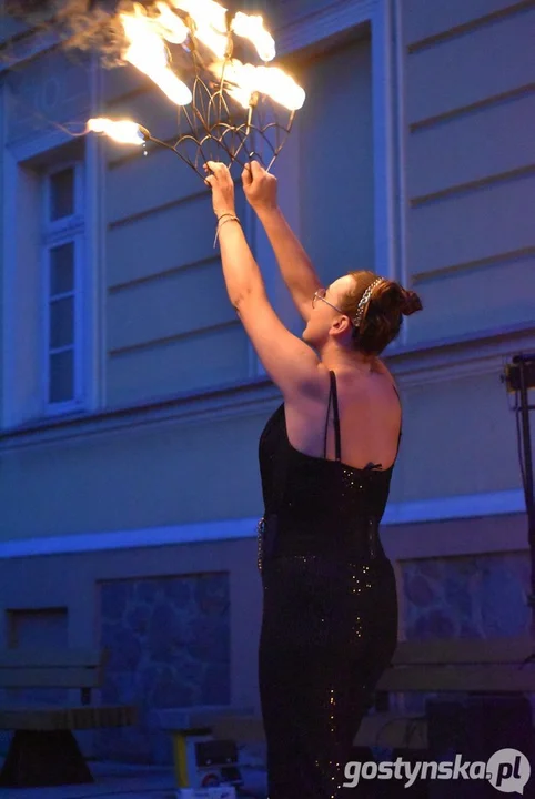 Fire Show na rynku w Krobi