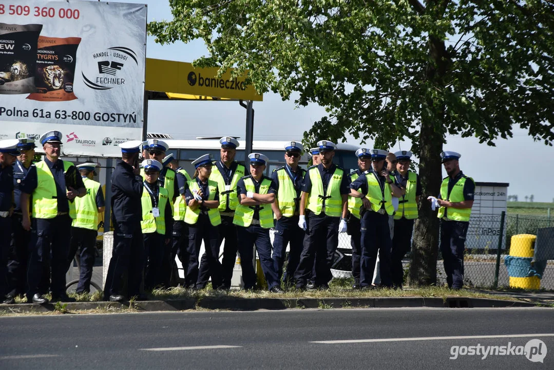 34. Konkurs "Policjant ruchu drogowego 2024” w Gostyniu. Dzień drugi - ręczna regulacja ruchem