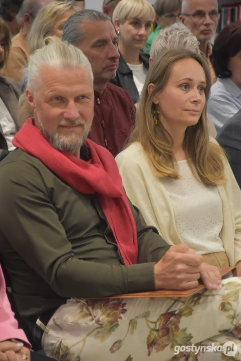 Inauguracja życia kulturalnego w nowej bibliotece publicznej w Pępowie