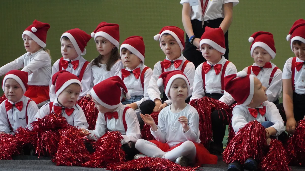 Mikołajkowy Przegląd Zespołów Tanecznych w Cielczy