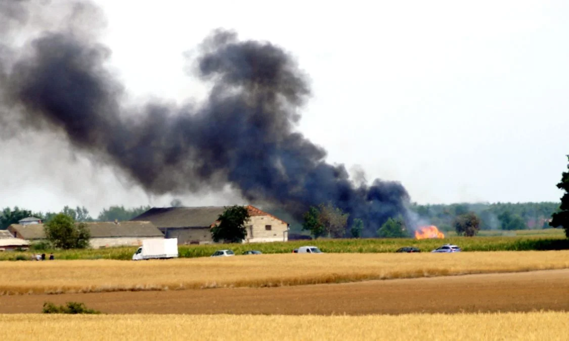 Pożar w Żernikach. Dym widać z kilkunastu kilometrów