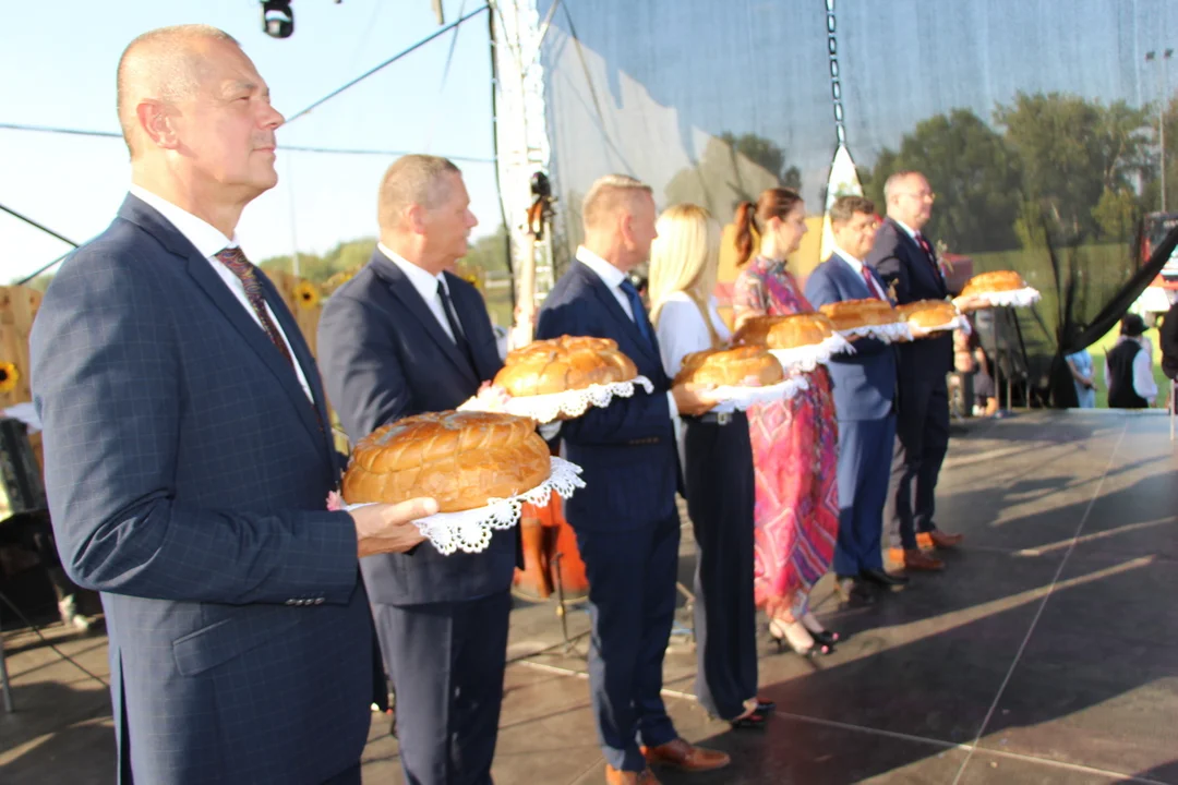 Dożynki Powiatu Pleszewskiego w Gizałkach