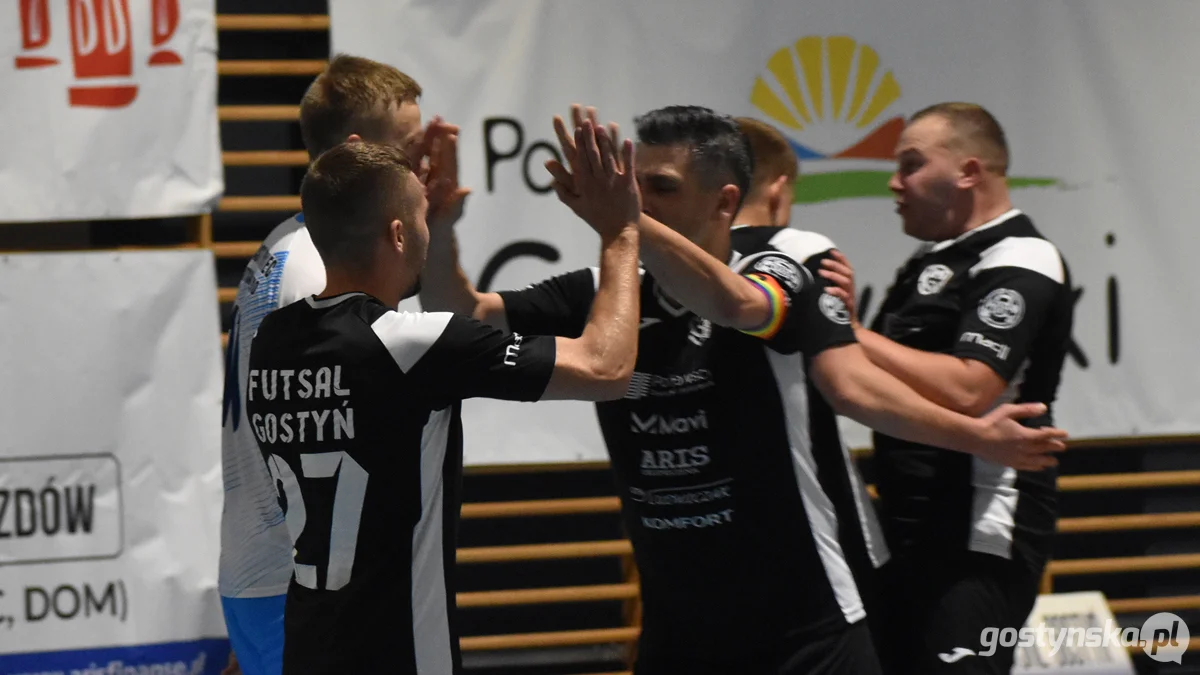 Futsal Gostyń - Futsal Leszno II/Piast Poniec 7 : 4