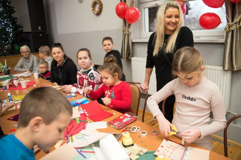 Mikołajki w Choczu z Fundacją Pomocy Dzieciom Humana