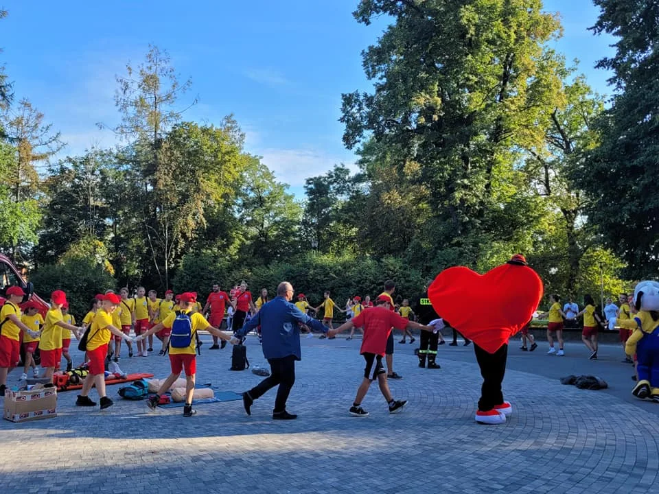 Niezwykły spacer ulicami Pleszewa [ZDJĘCIA]