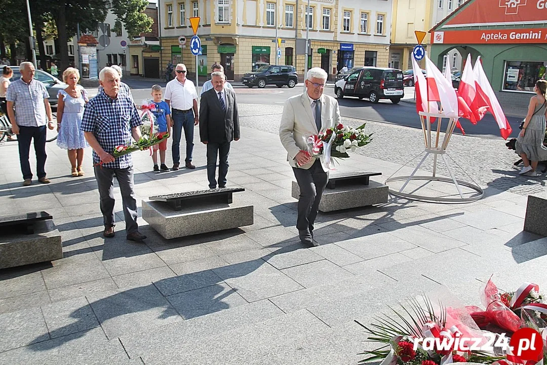 Godzina "W". 78. Rocznica Wybuchu Powstania Warszawskiego. Obchody w Rawiczu