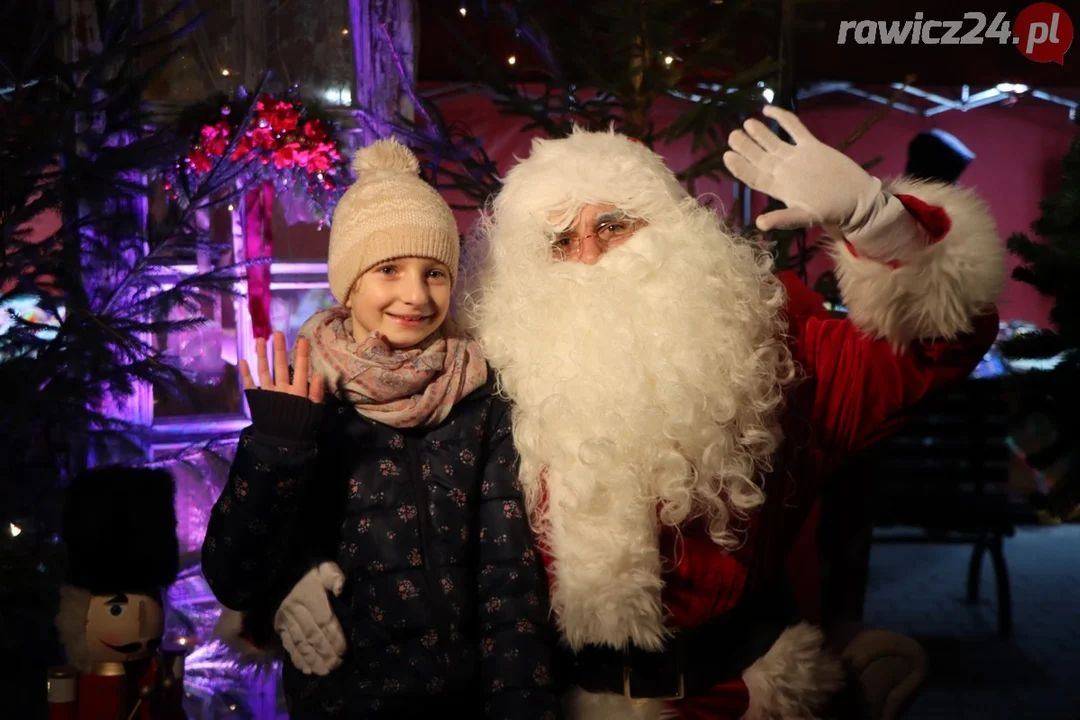 Spotkanie ze Świętym Mikołajem na Rawickim Jarmarku Bożonarodzeniowym