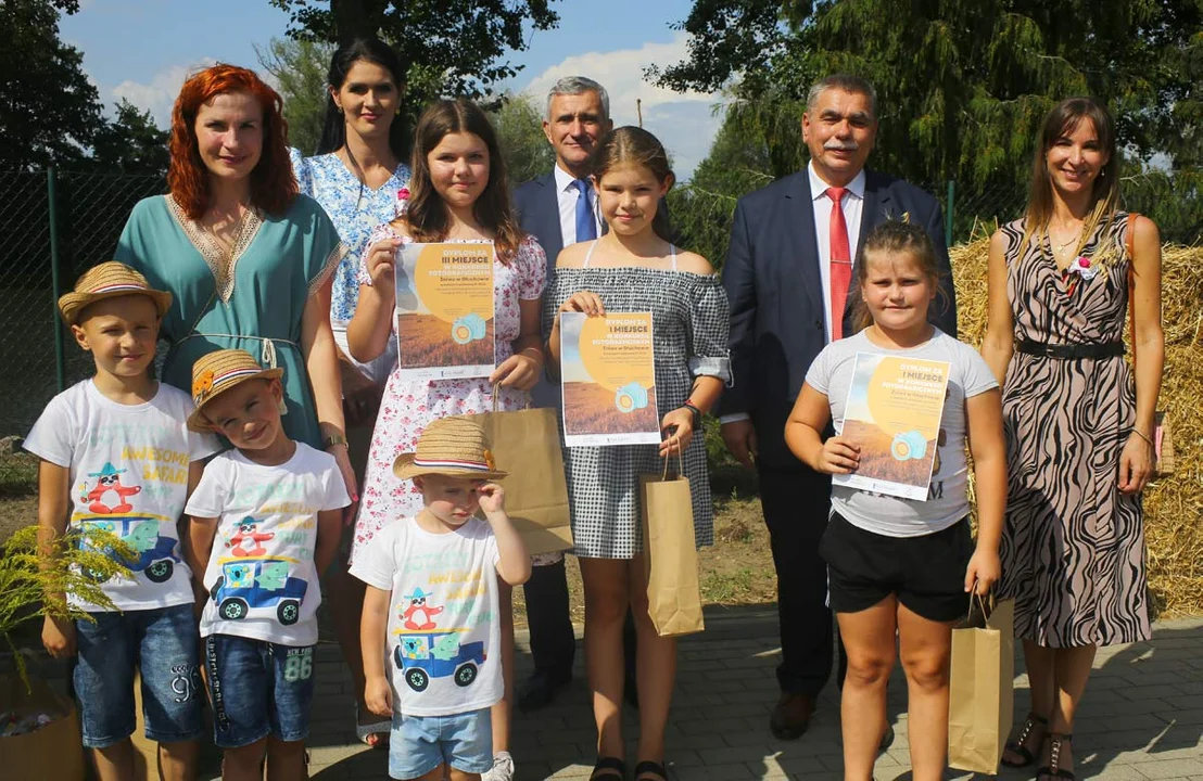 "Dożynki w Głuchowie" rozstrzygnięcie konkursu fotograficznego na Święcie Plonów 14.08.2022 r. [GALERIA ZDJĘĆ] - Zdjęcie główne