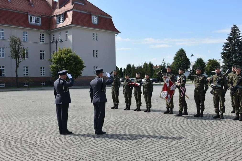 Święto Wojska Polskiego w 16. Jarocińskim Batalionie Remontu Lotnisk