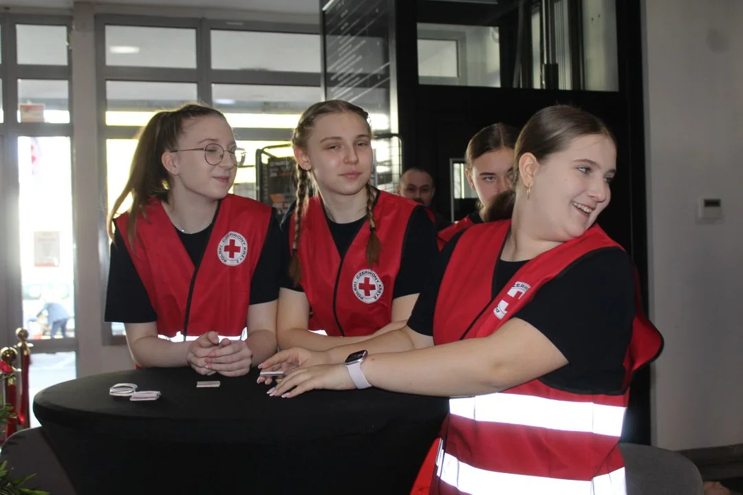 Nietypowy dzień kobiet w Jarocinie. Krew polała się w JOK-u