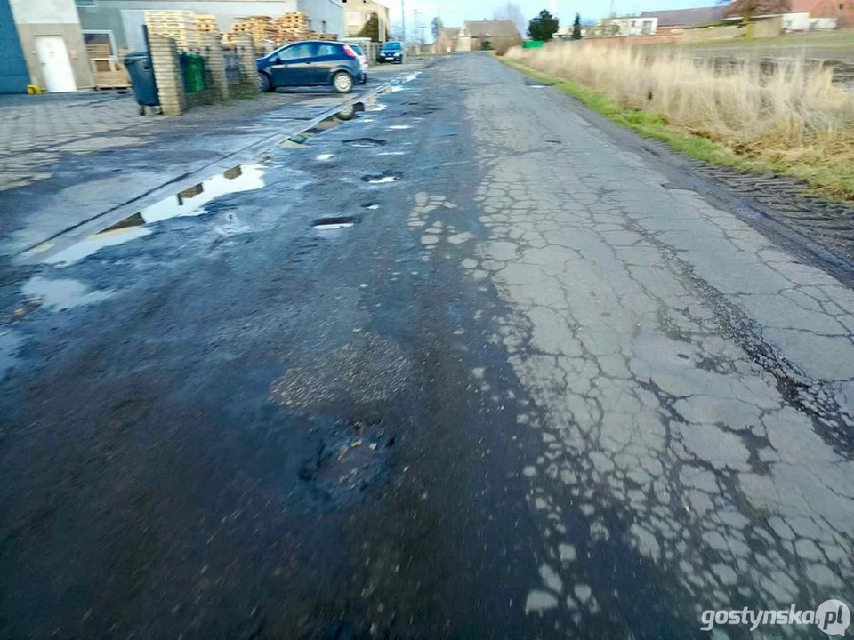 Czy jest szans na remont dróg w Strzelcach Wielkich, Taniecznicy oraz Bodzewie