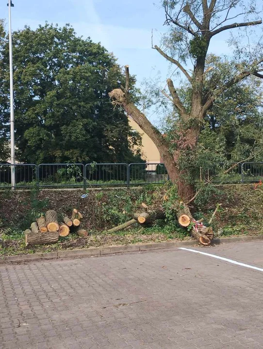 Parking przy ulicy św. Ducha w Jarocinie