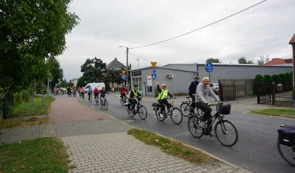 Rajd rowerowy z okazji 25-lecia powiatu krotoszyńskiego