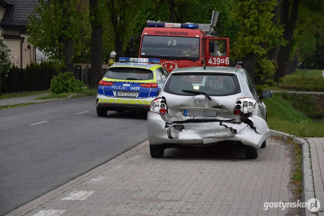 Zderzenie dwóch samochodów w Siedlcu (gm. Pępowo)