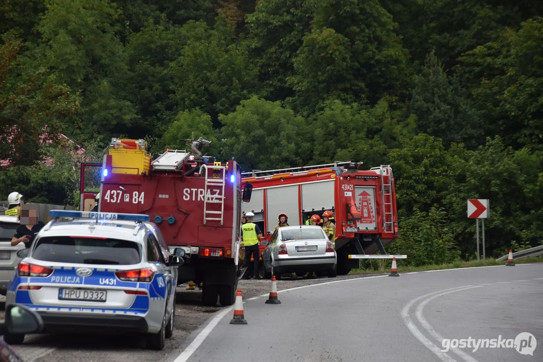 Zderzenie trzech samochodów na DK12