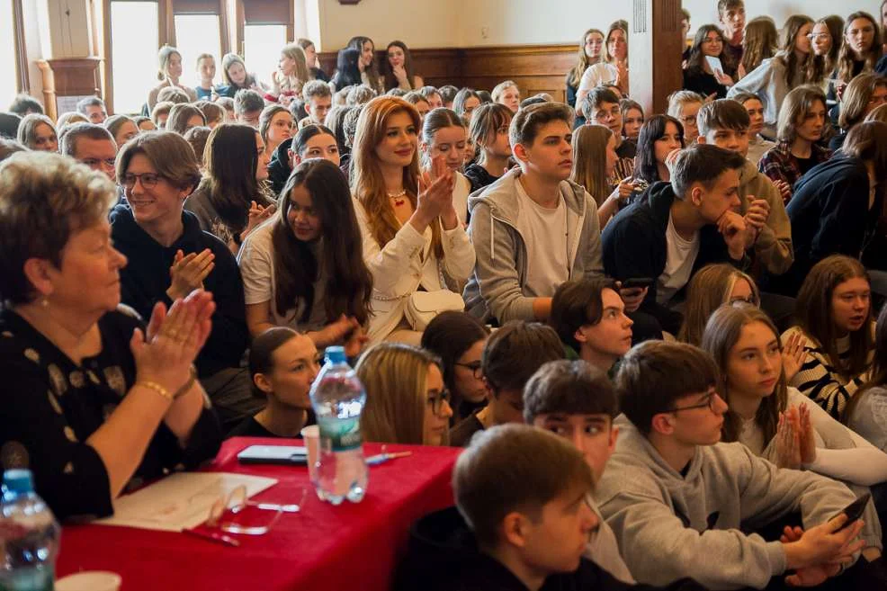 Konkurs Piosenki Obcojęzycznej w Liceum Ogólnokształcącym w Jarocinie