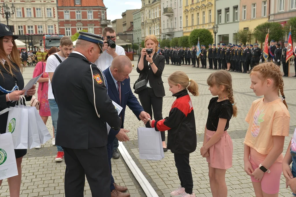 Krotoszyn. Powiatowe obchody Dnia Strażaka 2024