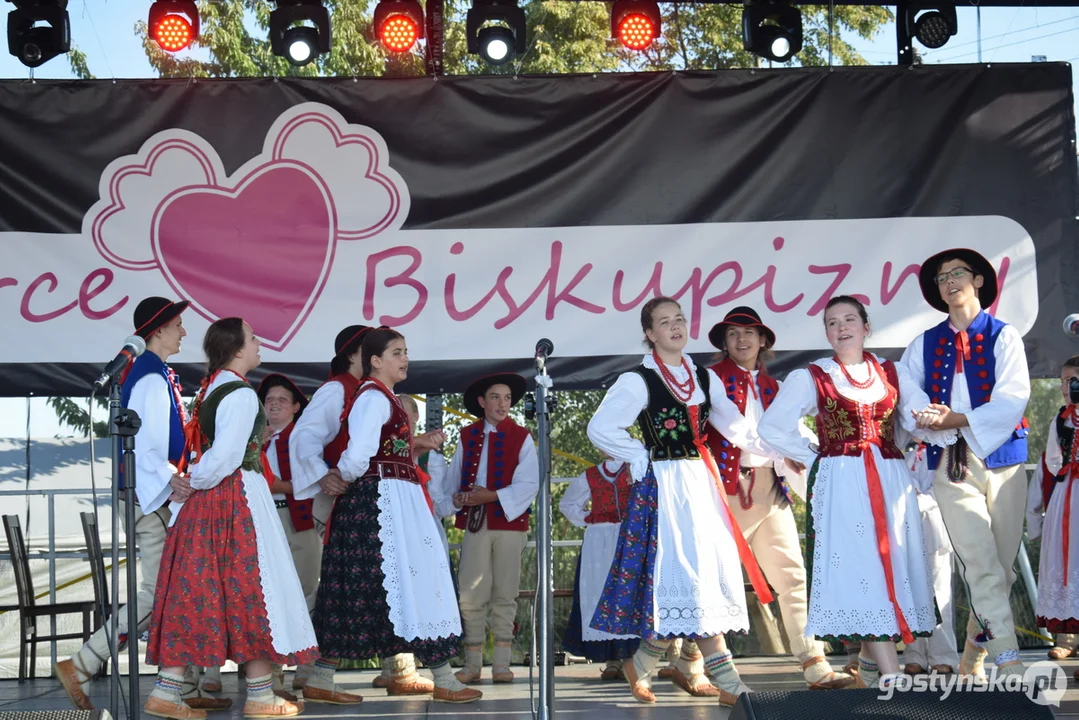 XI Festiwal Tradycji i Folkloru w Domachowie - wesele buskupiańskie i podpisanie umowy partnerskiej