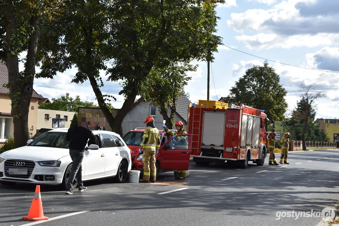 Niedzielny wypadek na ul. Wrocławskiej (DW434) w Gostyniu