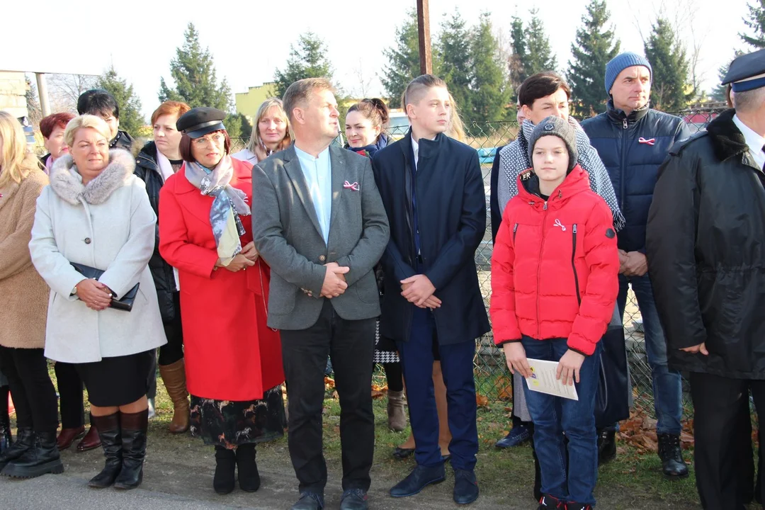 Mural upamiętniający zrzut broni dla Armii Krajowej odsłonięto w Czerminie w ubiegłym roku