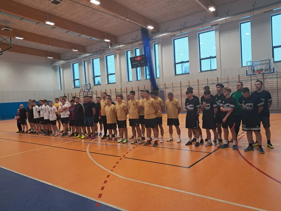 OSP Gizałki z Pucharem Komendanta i awansem do etapu powiatowego - Zdjęcie główne