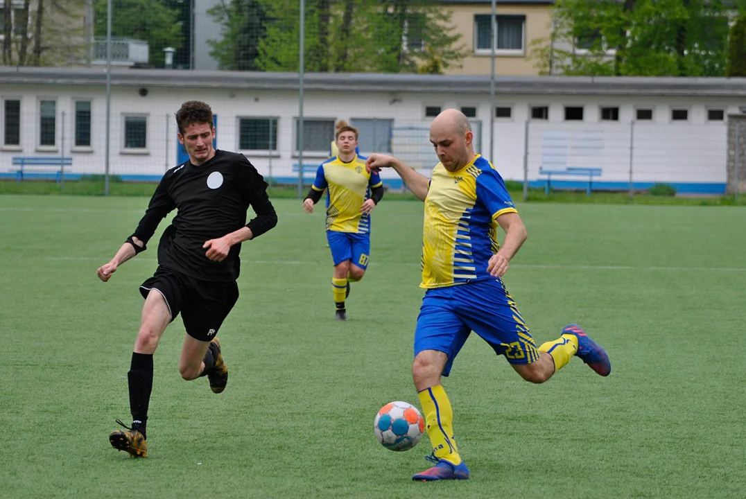 Stal II Pleszew - Grom Czeluścin 10:1