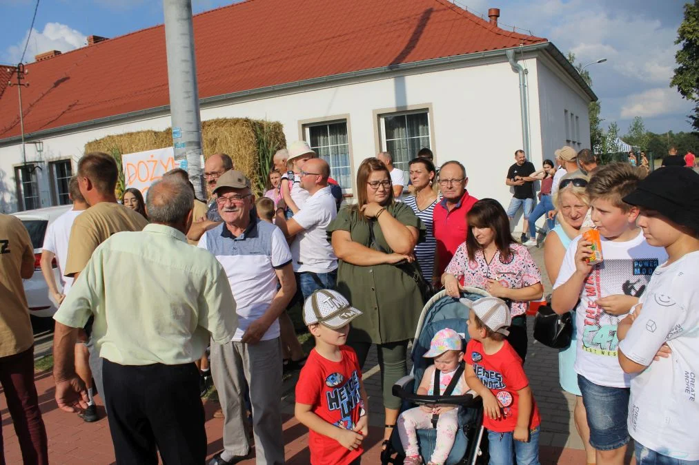 Po dwóch latach przerwy OSP z Dobieszczyzny zorganizowało dożynki