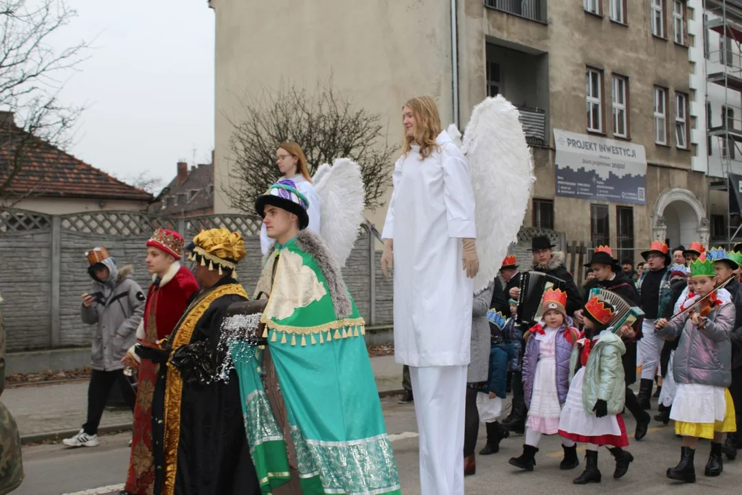 Orszak Trzech Króli i 12. Jarocinskie Kolędowanie w Jarocinie