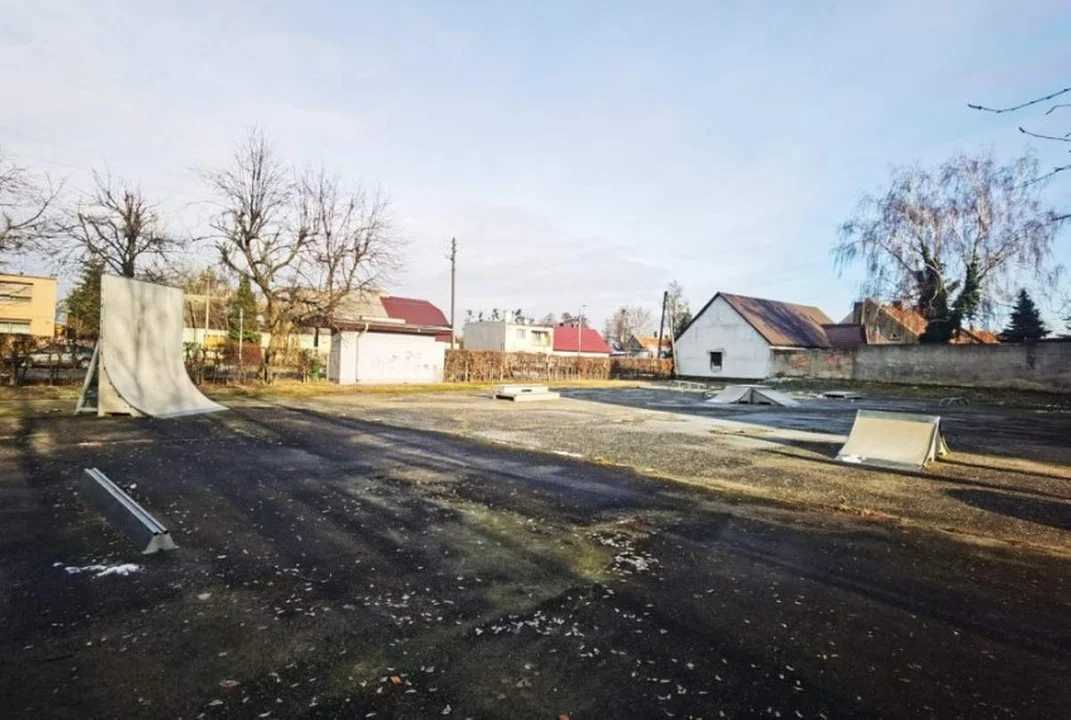 Gmina Nowe Miasto sprzedaje skatepark