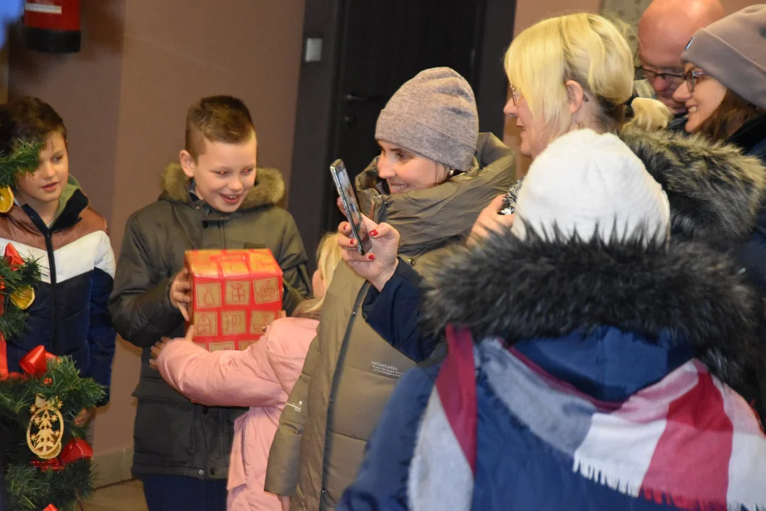 Widowisko Mikołajkowe - pokaz ognia i światła w Borku Wlkp.