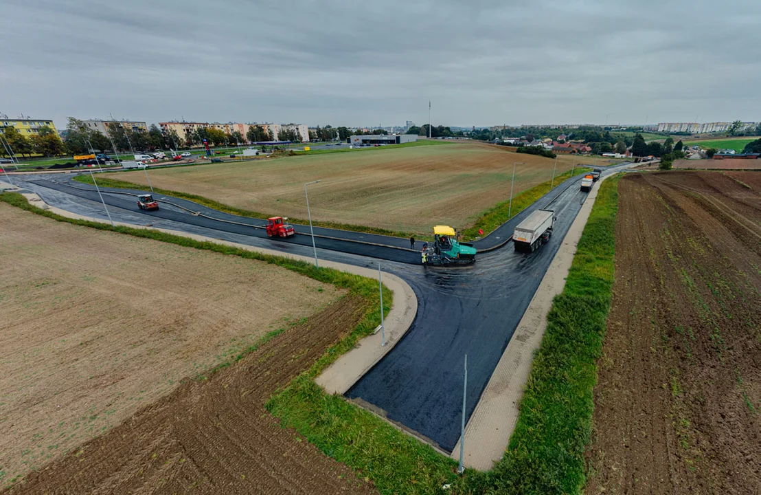 Budowa drogi łącznika ulicy Leszczyńskiej z Górną w Gostyniu (Aleja Niepodległości)