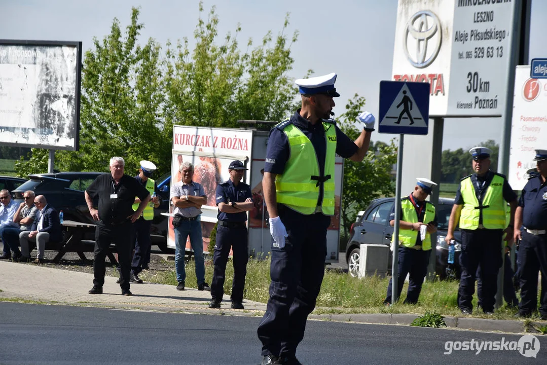 34. Konkurs "Policjant ruchu drogowego 2024” w Gostyniu. Dzień drugi - ręczna regulacja ruchem