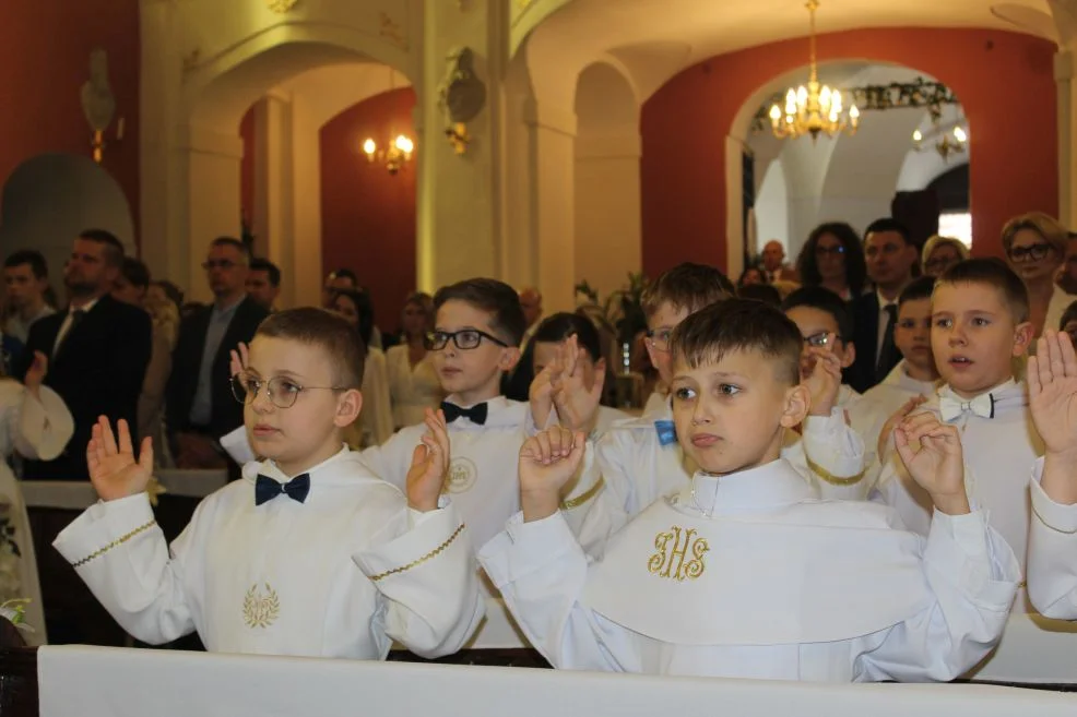 Pierwsza Komunia Święta w parafii św. Marcina w Jarocinie